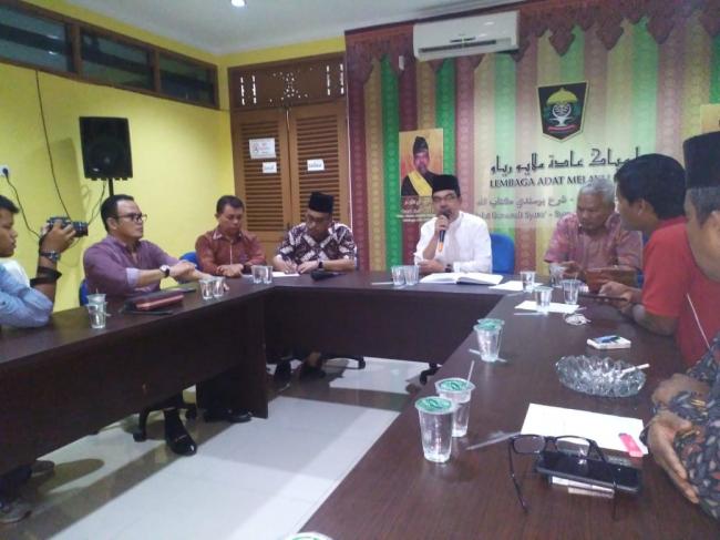 LAM Riau akan berlakukan Hukum Adat Penghina UAS